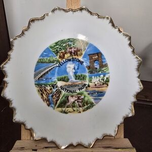 Yellowstone National Park Decorative Plate with Gold Trim